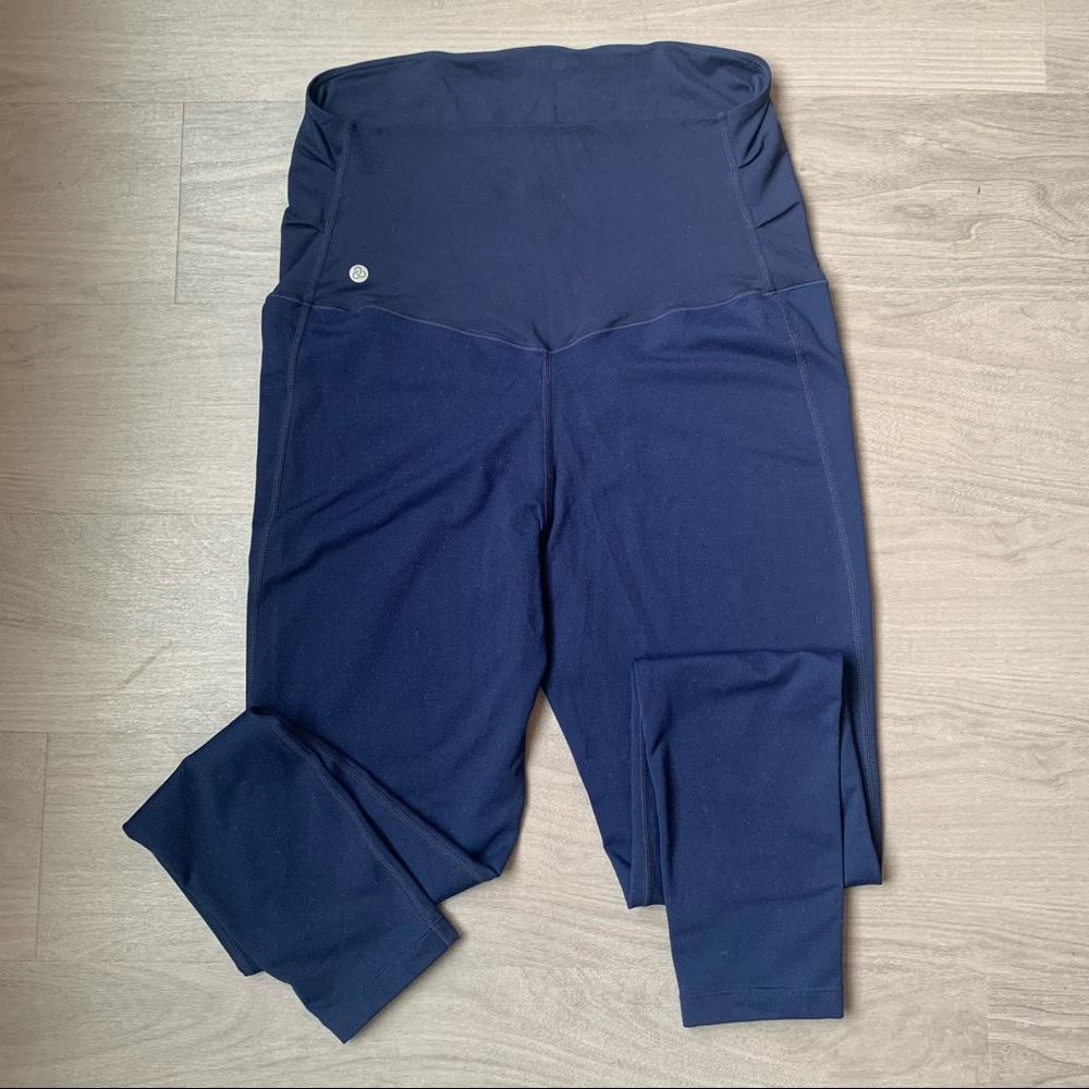 Zella maternity leggings, M